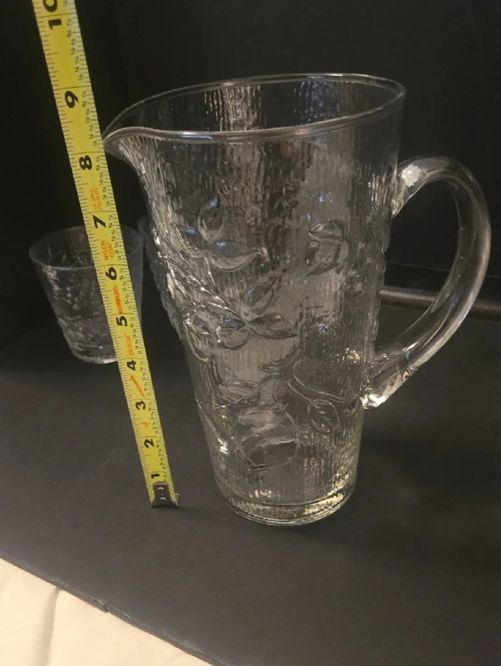 Williams Sonoma Clear Embossed Glass Juice Pitcher with 4 Matching Tumblers